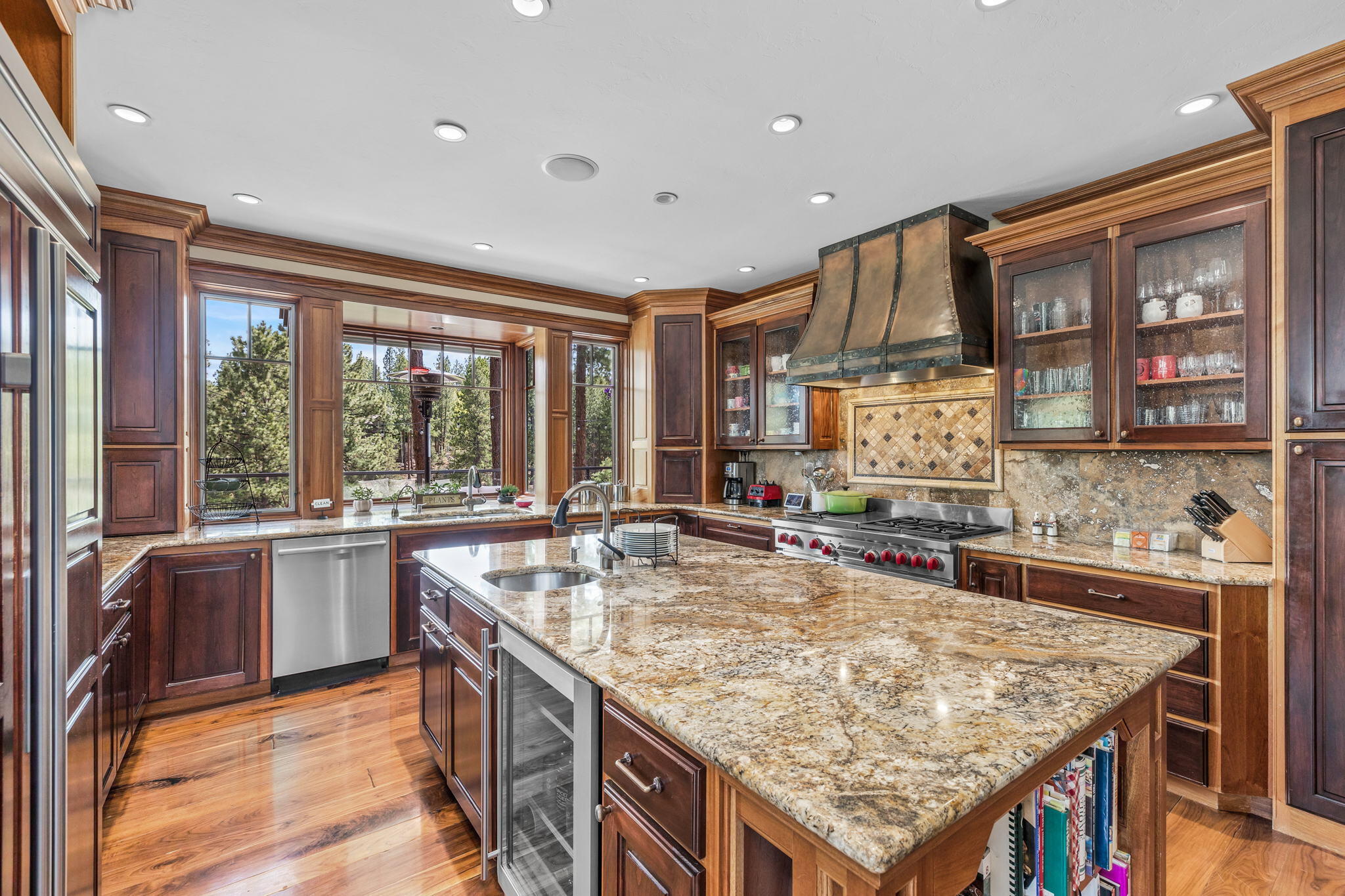 Broken Top - Residential