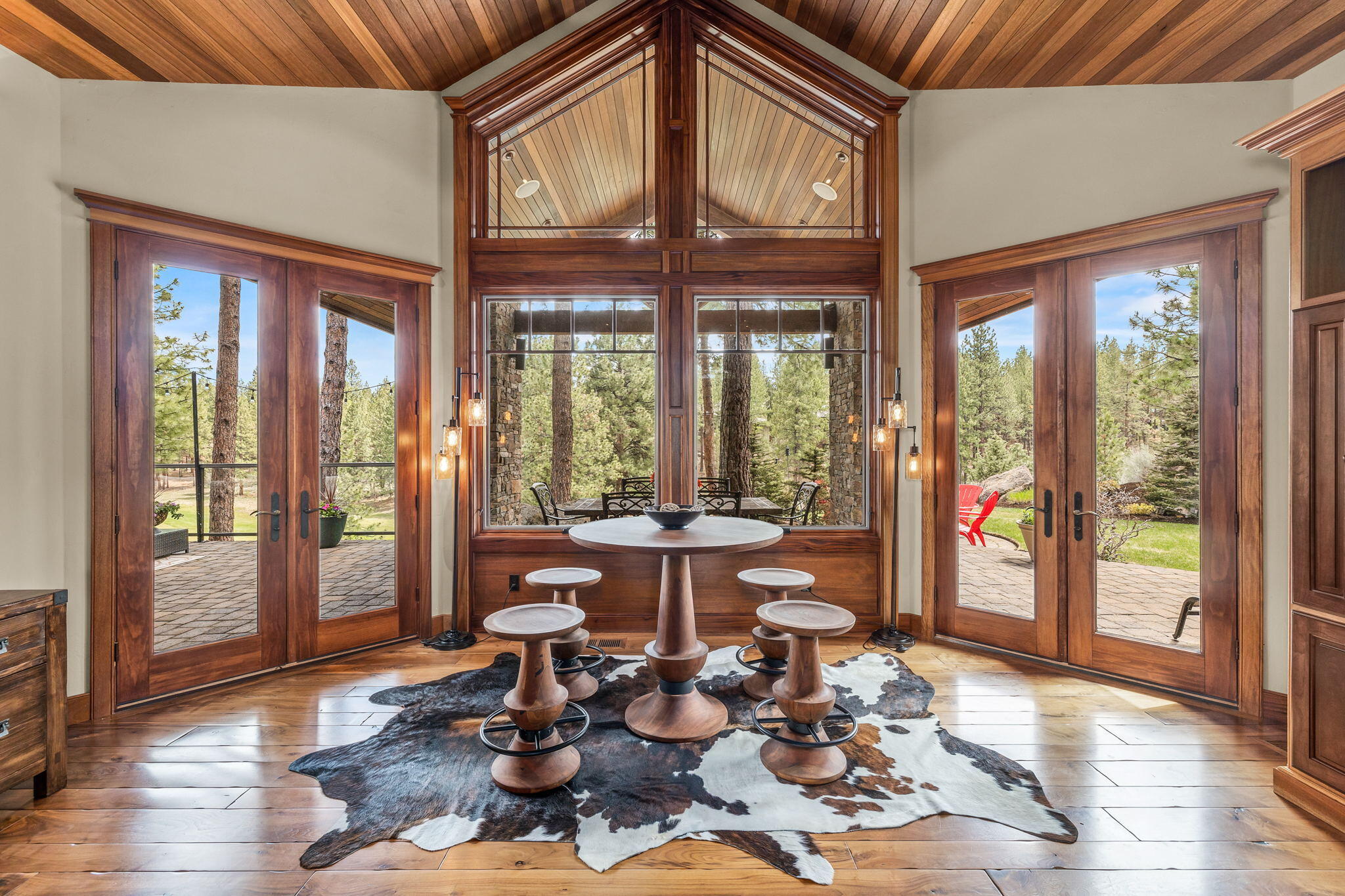 Broken Top - Residential