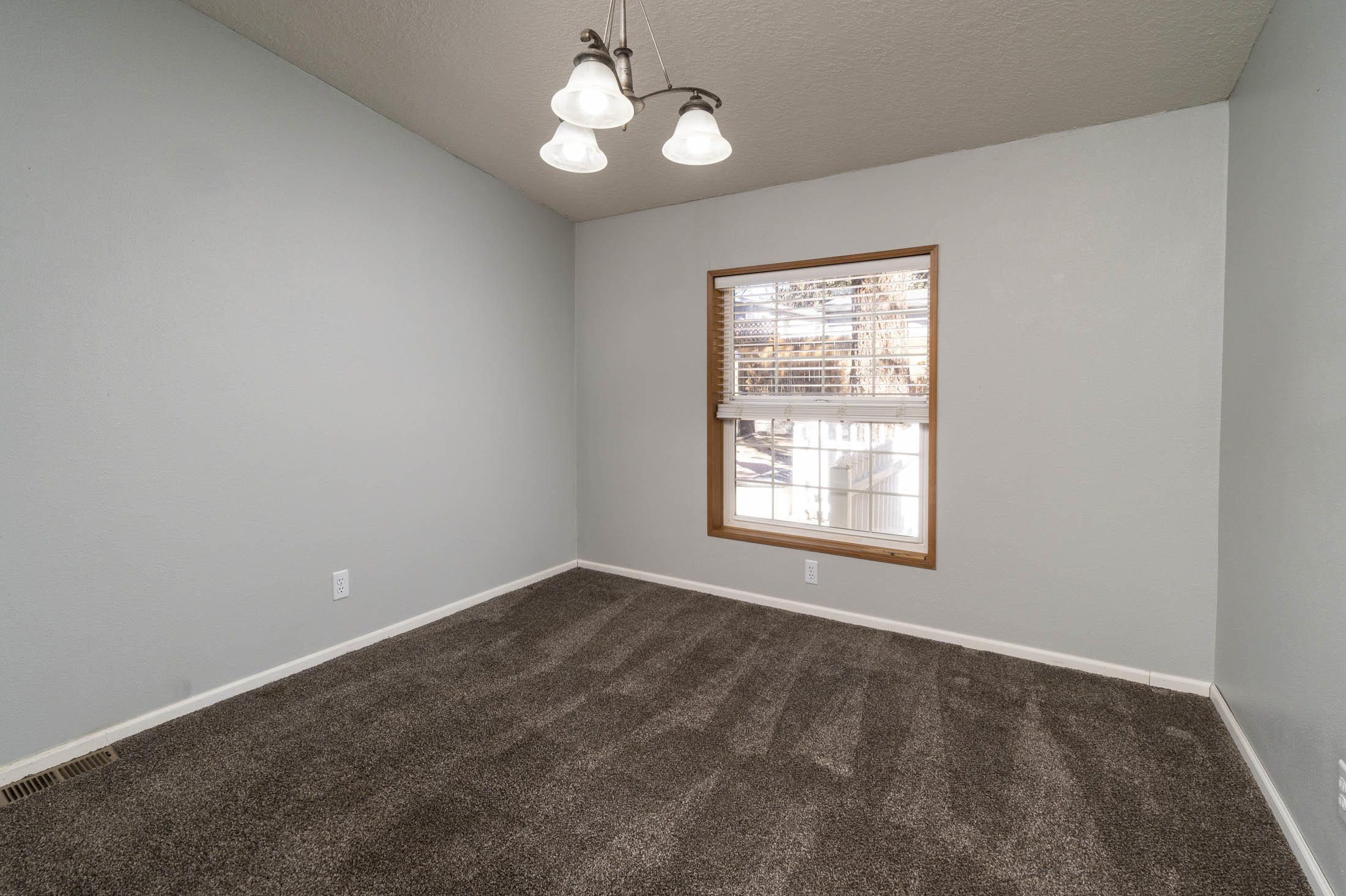 Romaine Village - Residential