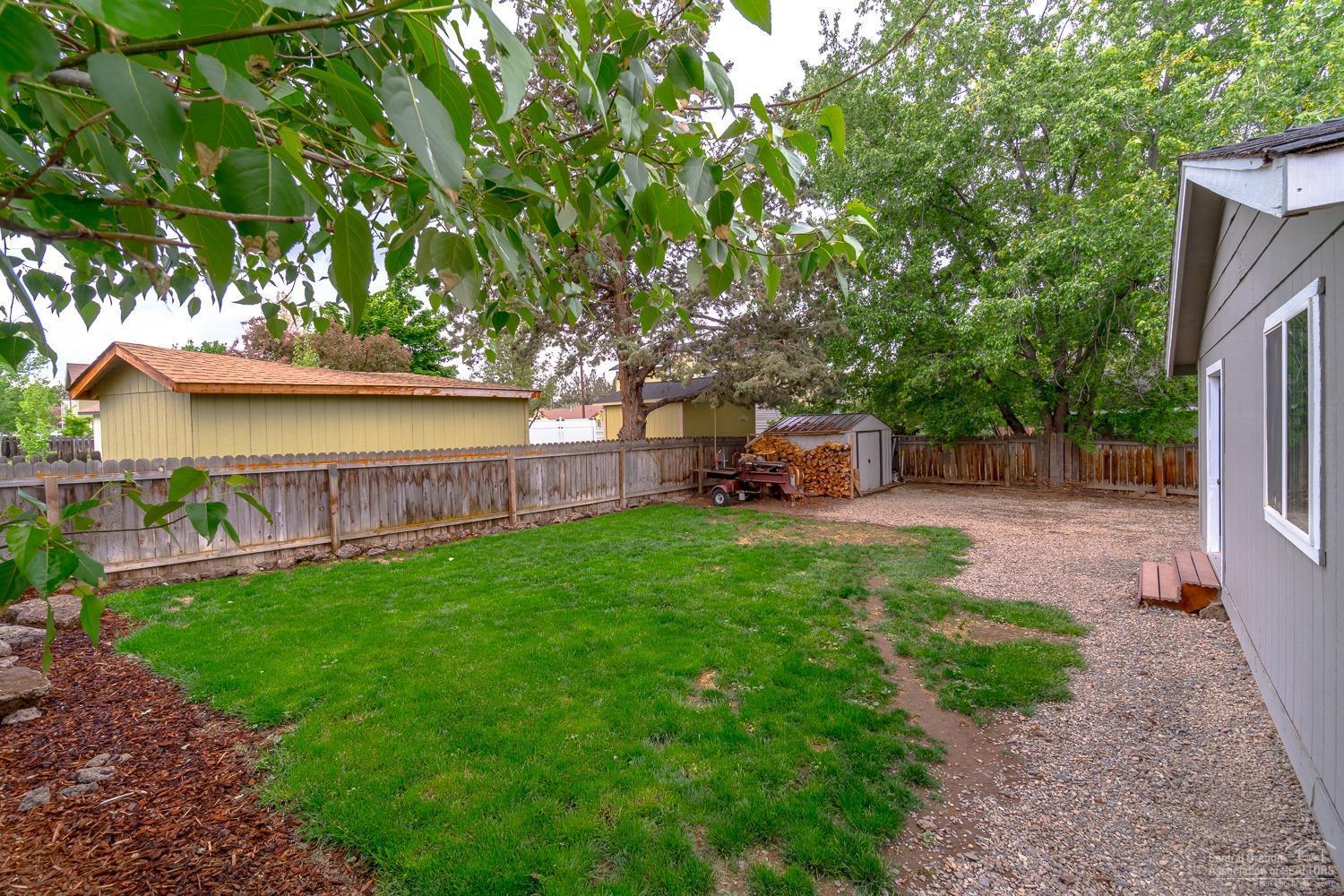 Umatilla Villa - Residential