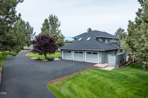 Tiny photo for 22055 White Peaks Drive, Bend, OR 97702 (MLS # 220222980)