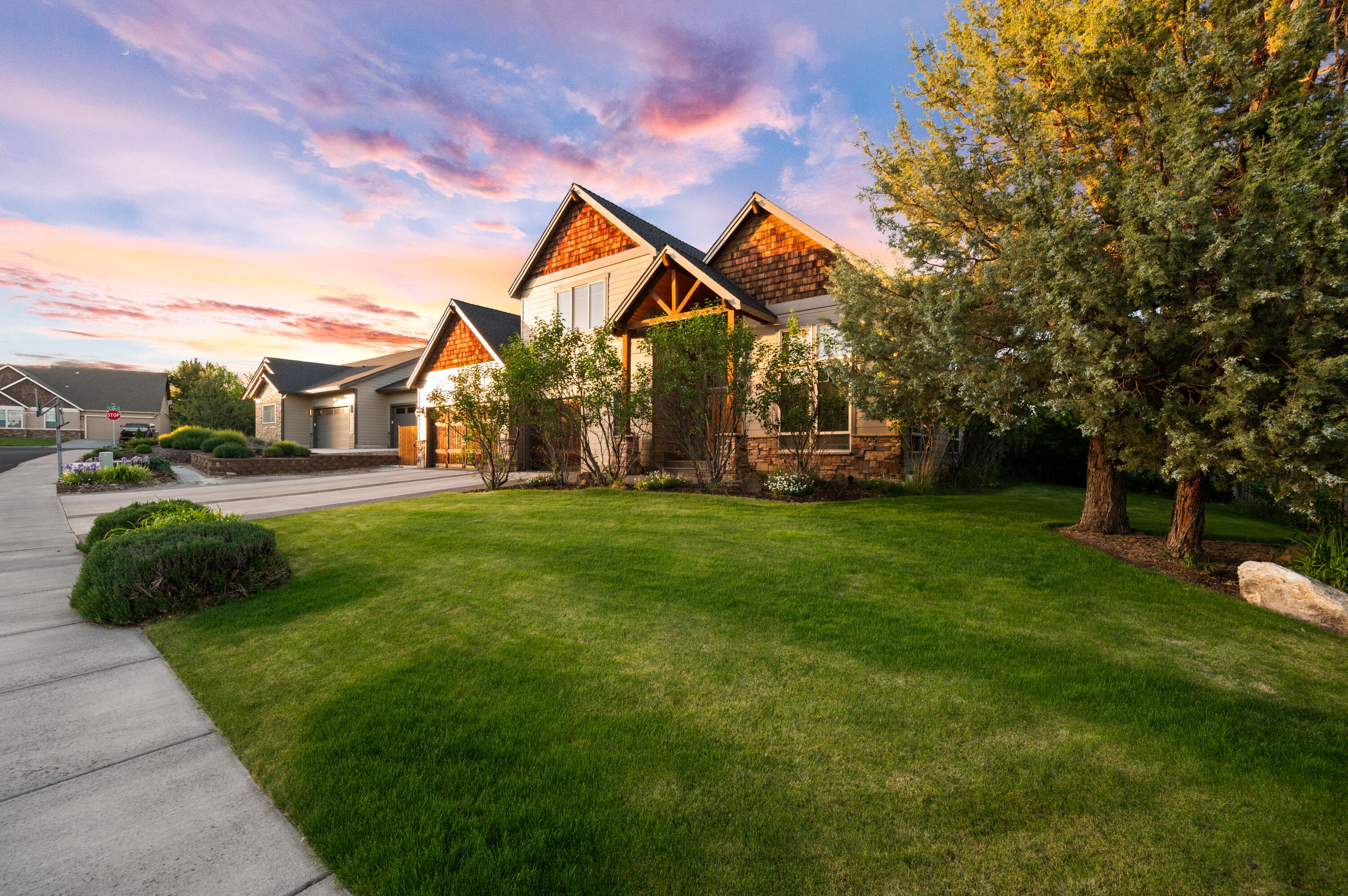 3550 SW 36th Place