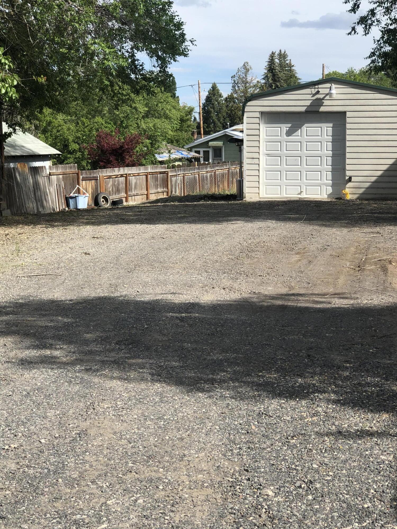 Klamath Falls -Buena Vista Addition - Land