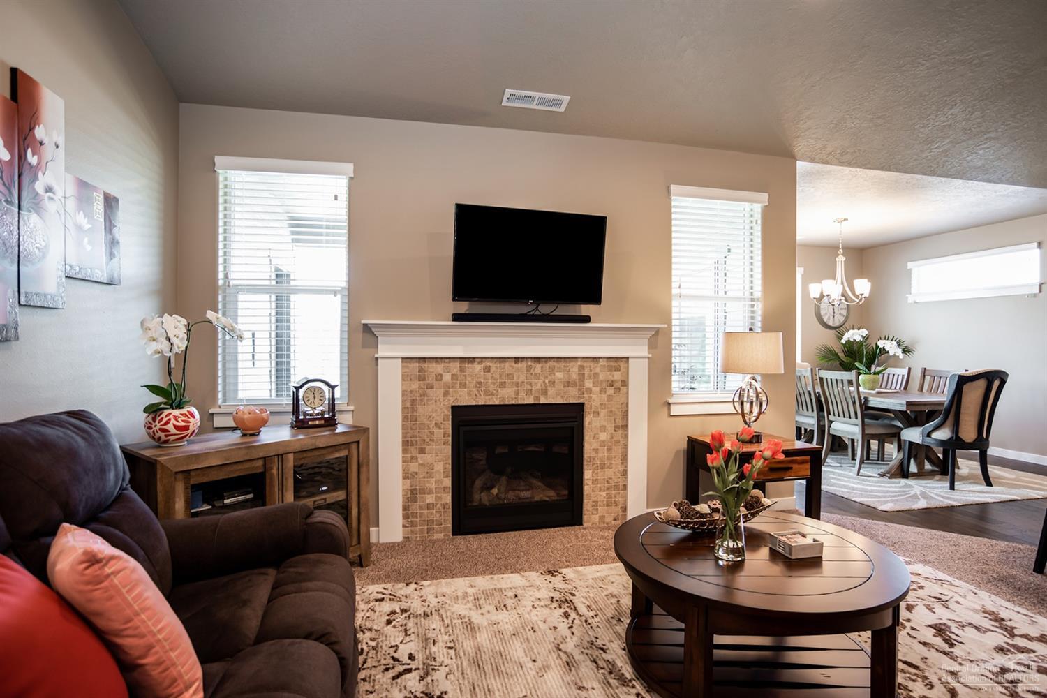 Emerald View Estates - Residential