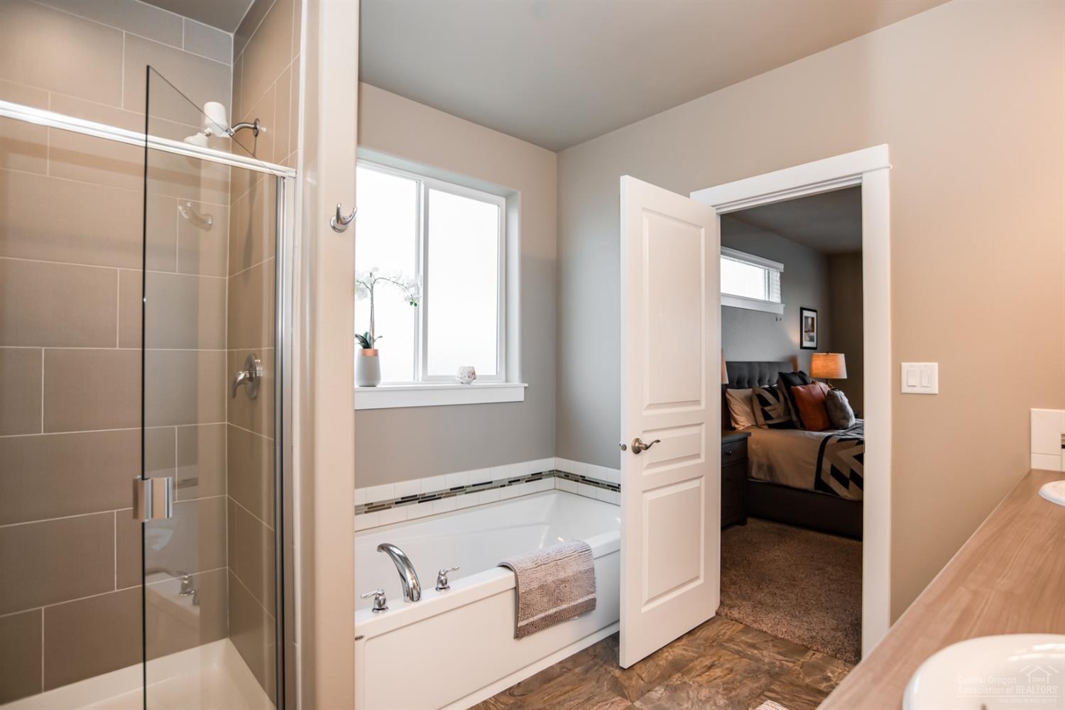 Emerald View Estates - Residential