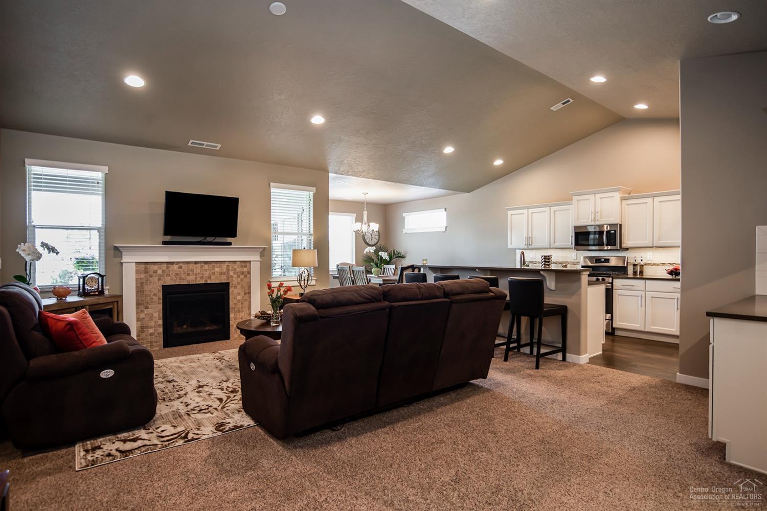 Emerald View Estates - Residential