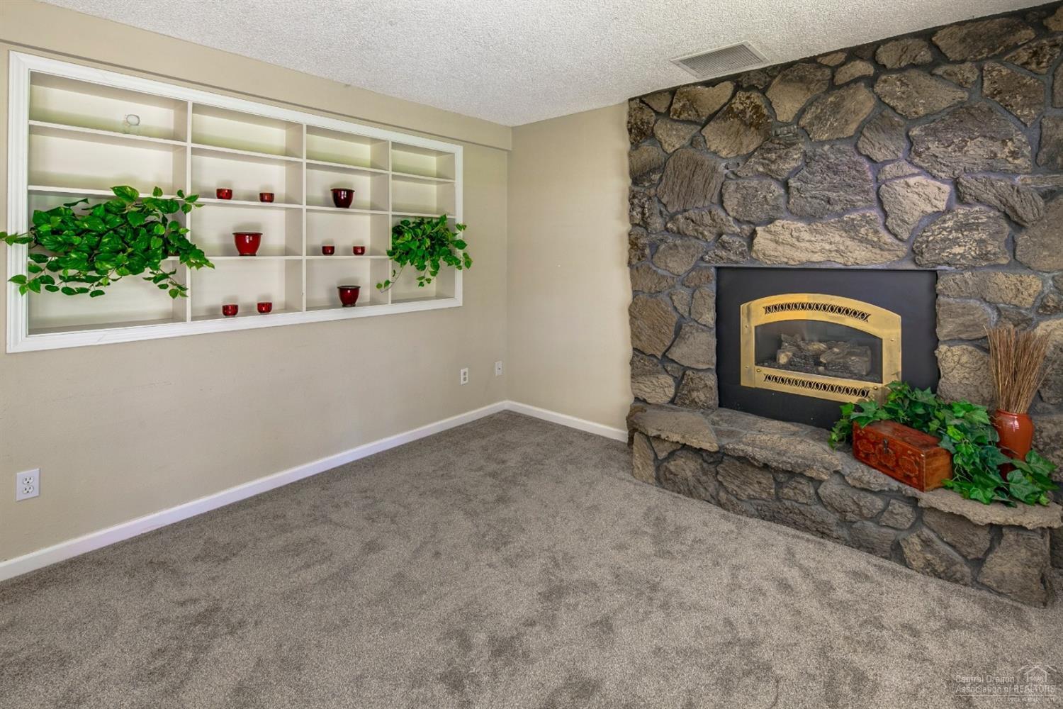 Tillicum Village - Residential