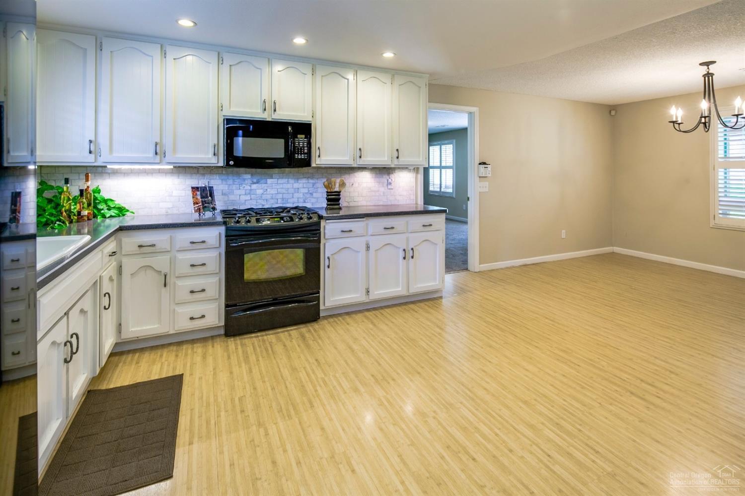 Tillicum Village - Residential