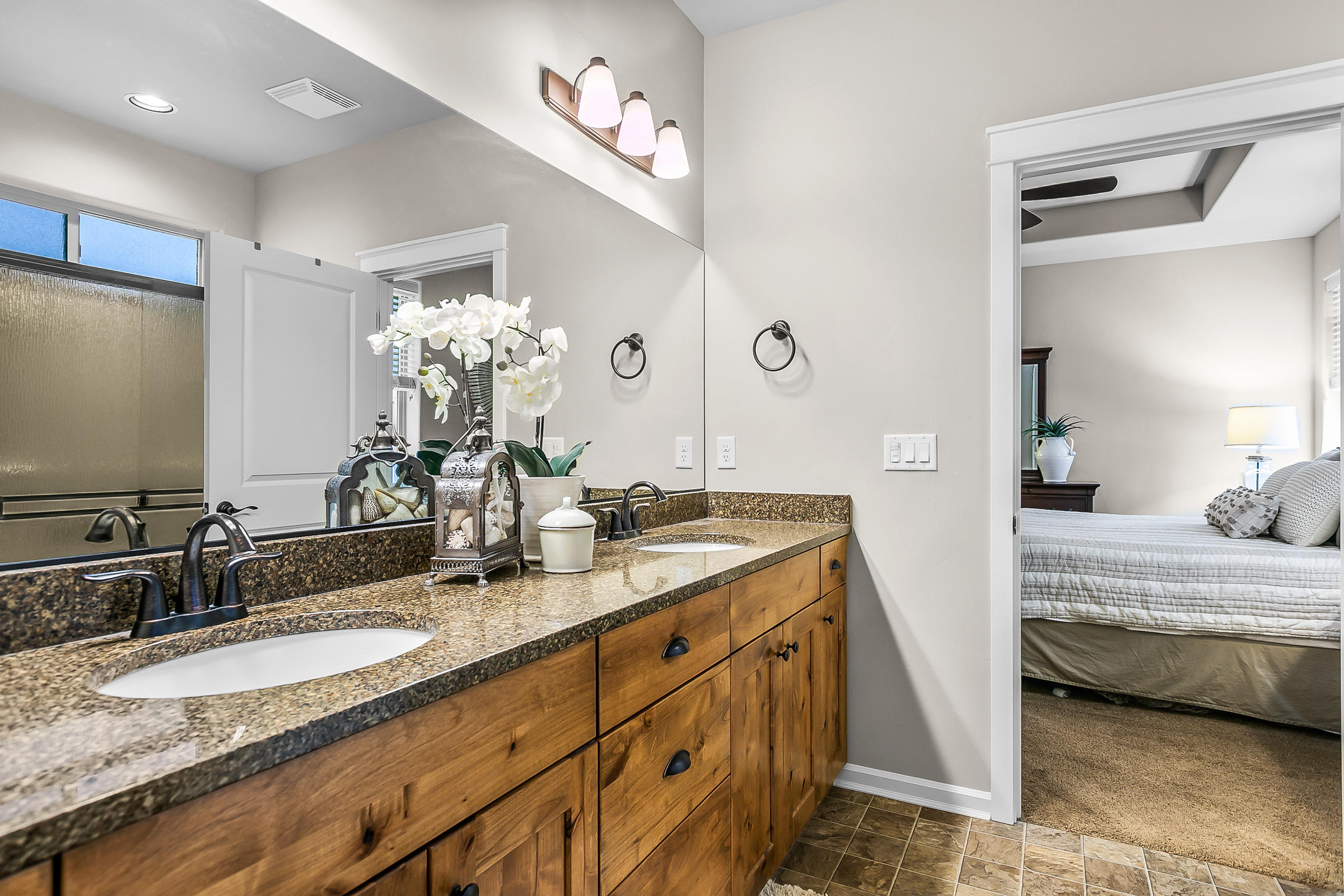 Lava Ridges - Residential