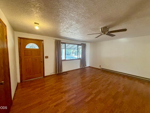 Tiny photo for 50842 Deer Forest Drive, La Pine, OR 97739 (MLS # 220227439)
