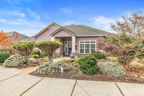 Tiny photo for 268 Robert Trent Jones Boulevard, Eagle Point, OR 97524 (MLS # 220212174)