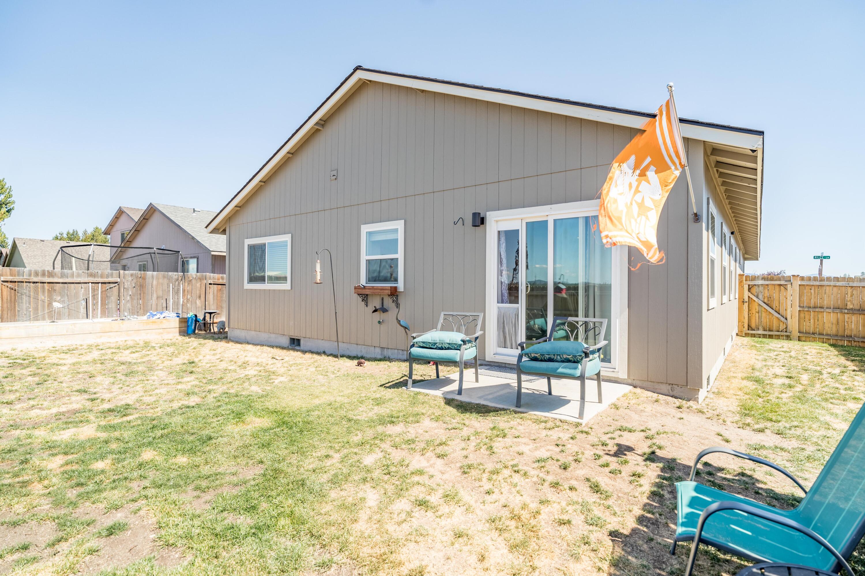 Huntington Meadows - Residential