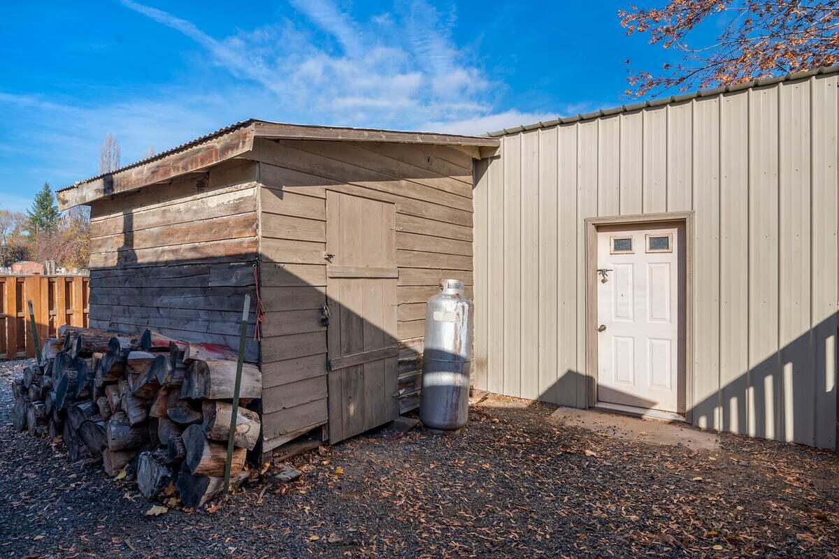 Buckaroo Acres - Residential