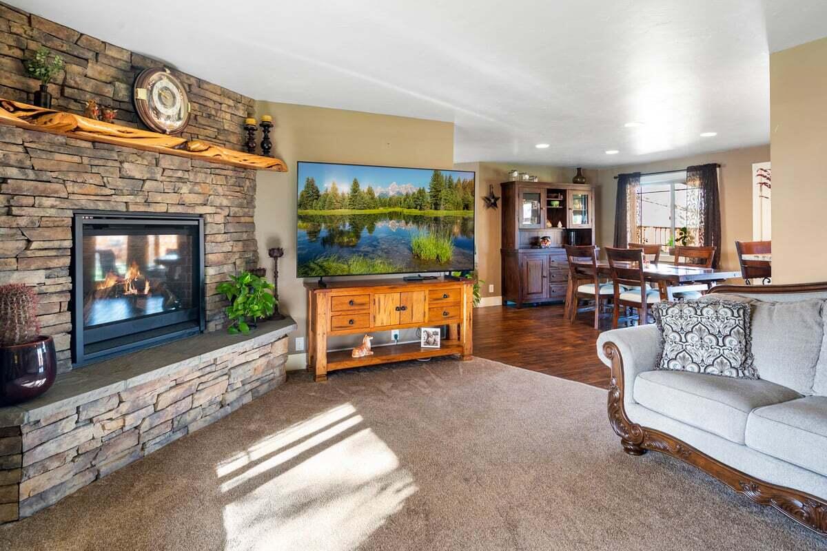 Buckaroo Acres - Residential