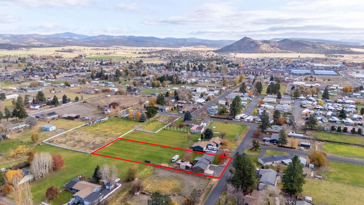 Buckaroo Acres - Residential