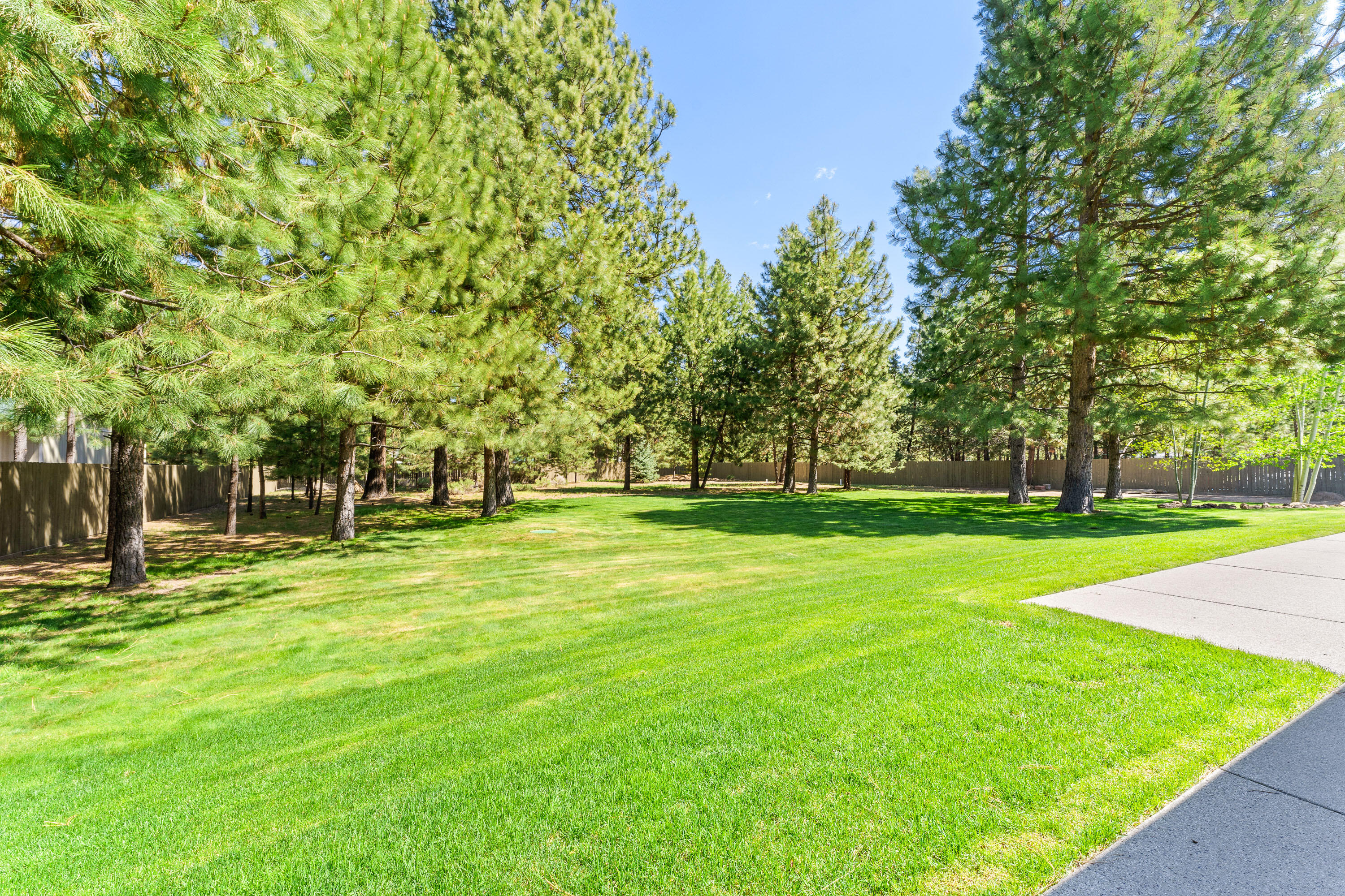 Deschutes RiverWoods - Residential