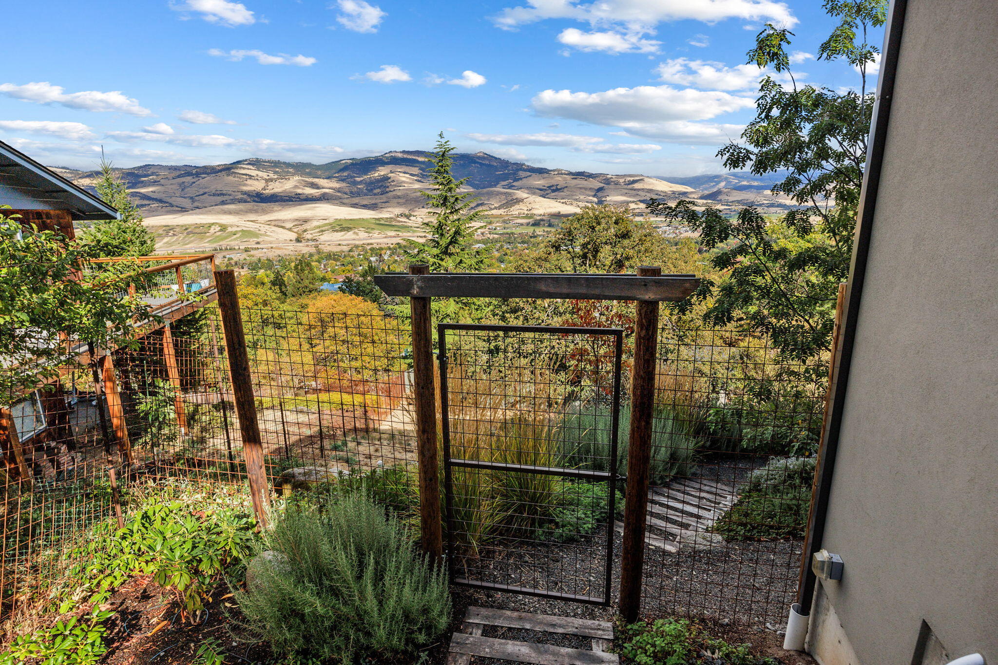 Thunderbird Heights Subdivision - Residential