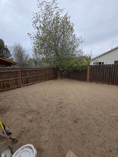 Tiny photo for 16498 Cassidy Drive, La Pine, OR 97739 (MLS # 220219975)