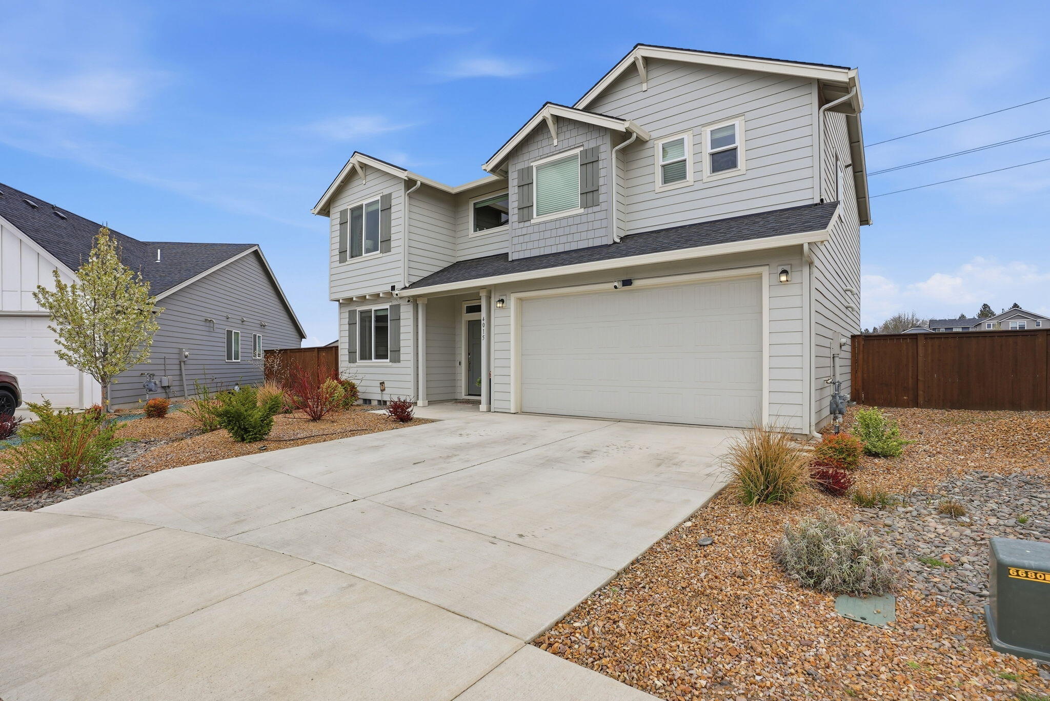 4015 SW Quartz Place