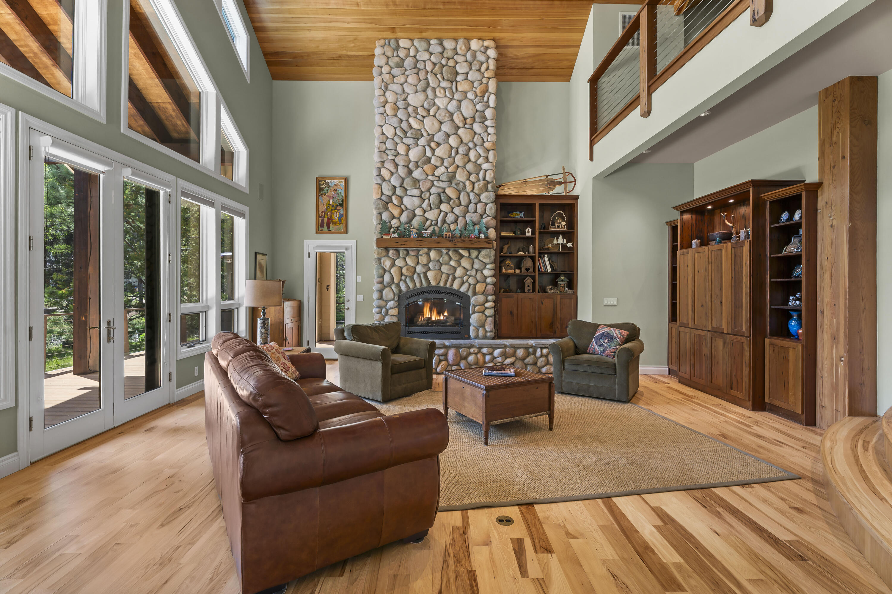 Fall River Estate - Residential