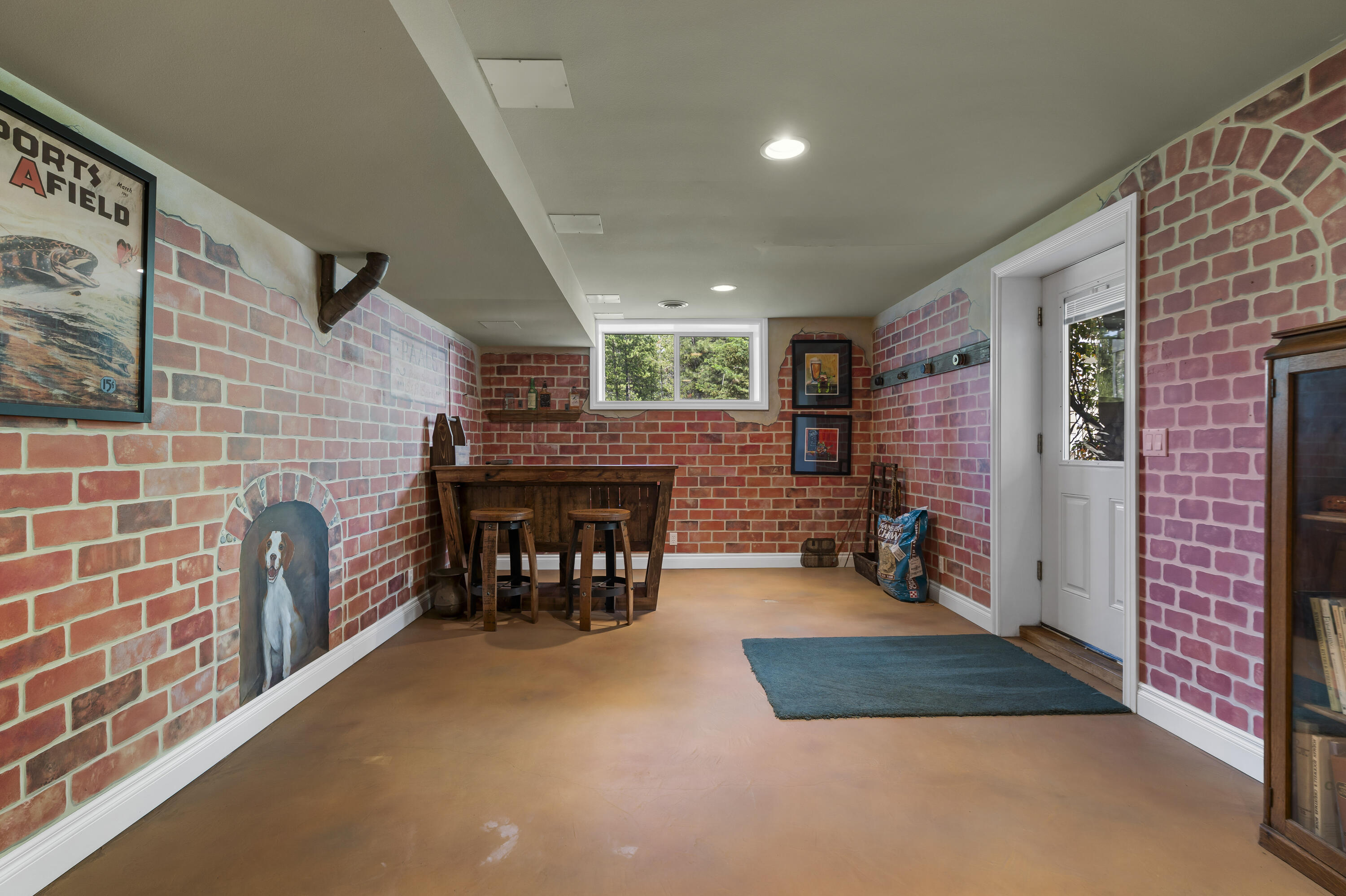 Fall River Estate - Residential