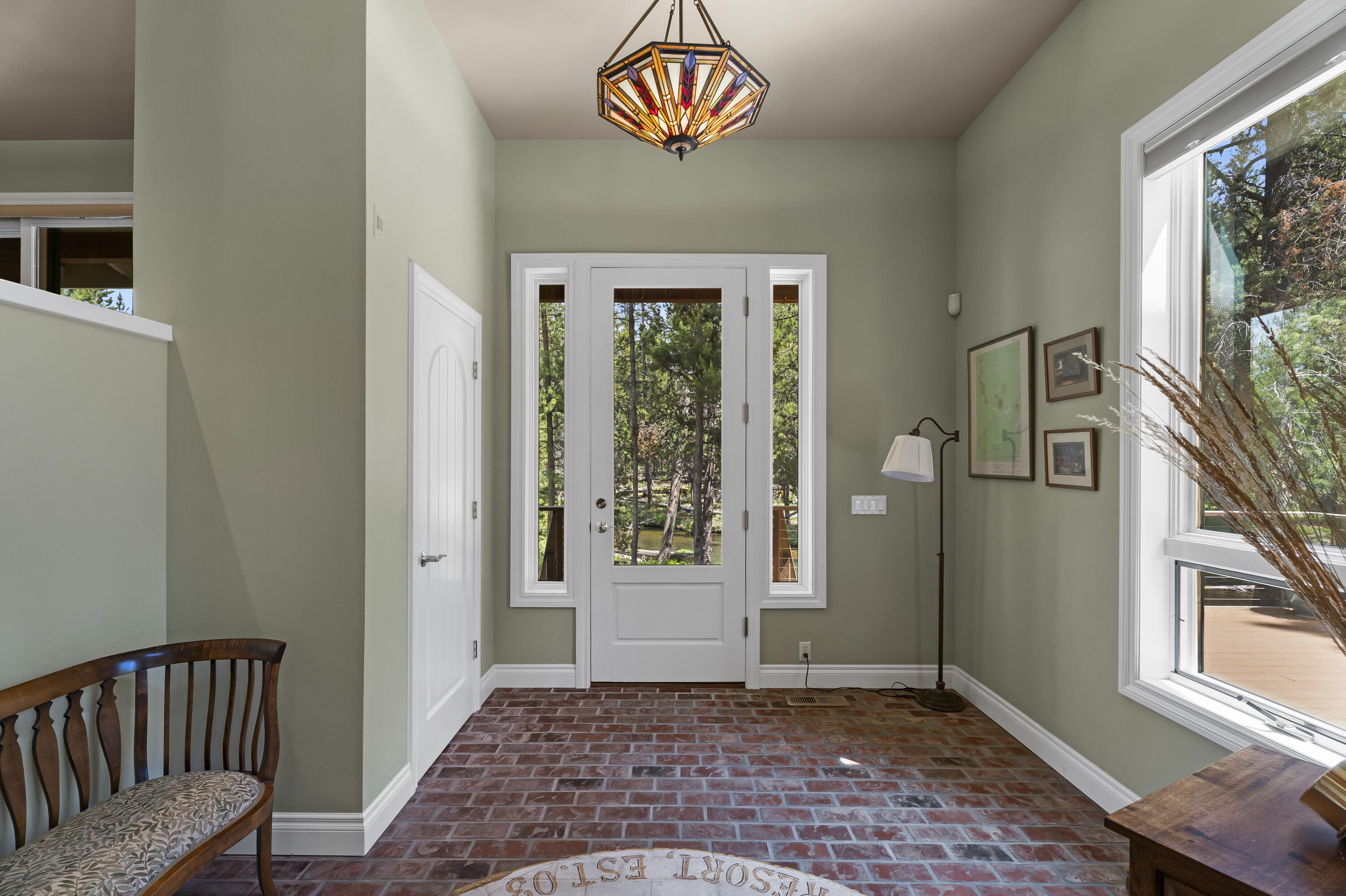 Fall River Estate - Residential