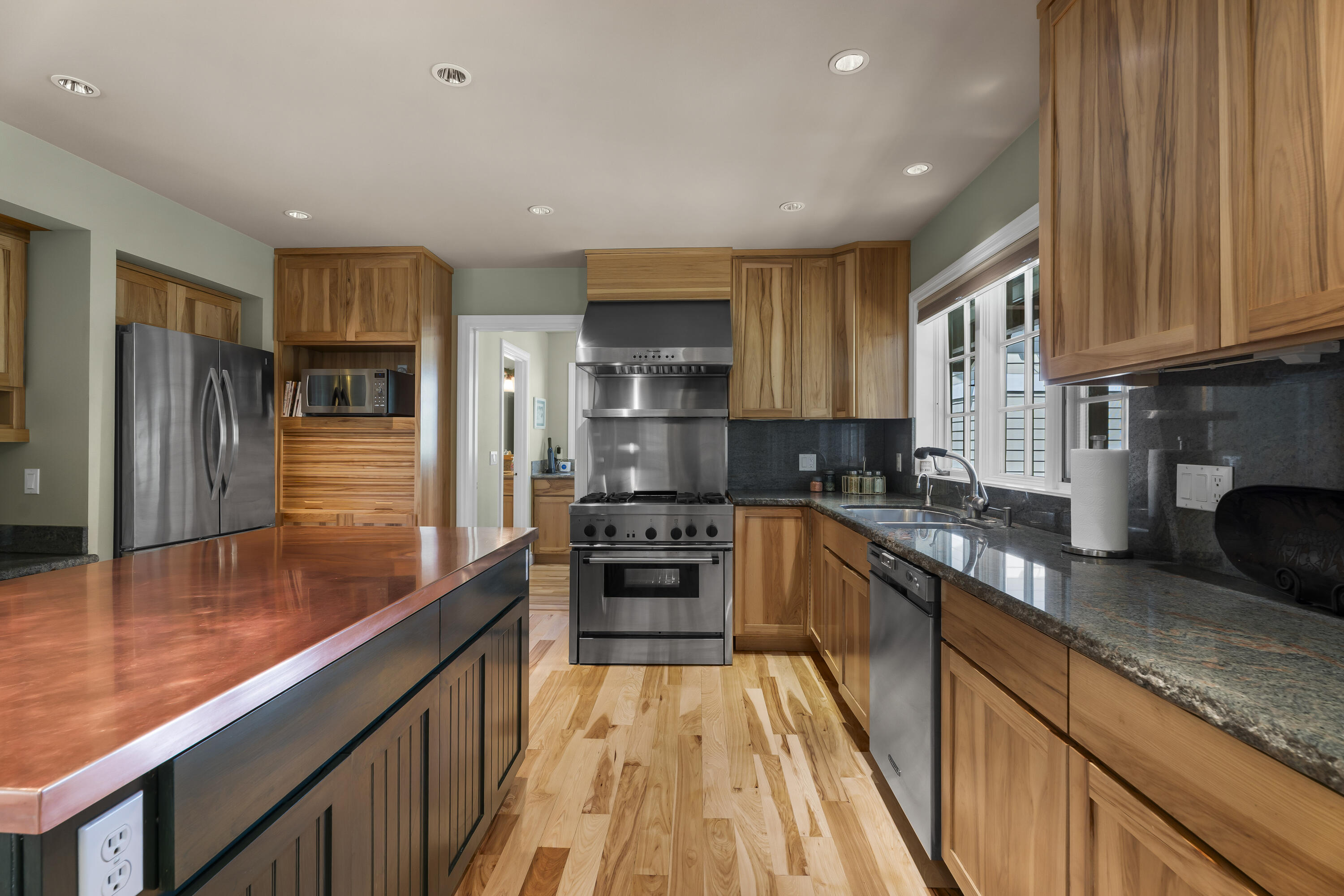 Fall River Estate - Residential