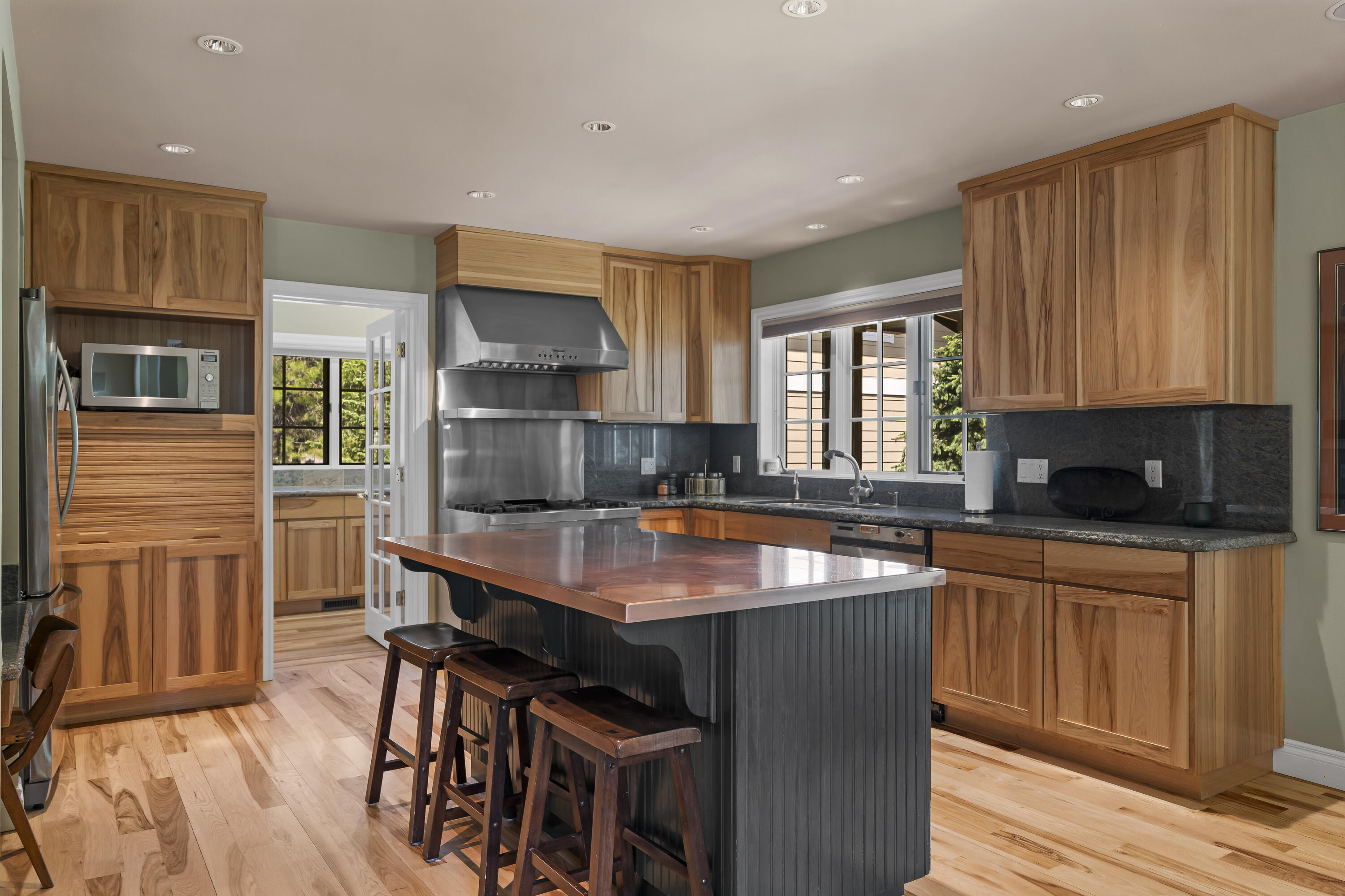 Fall River Estate - Residential