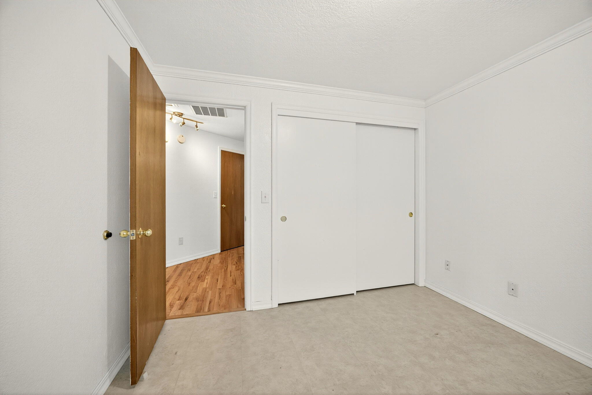 Cheltenham Estates Unit II - Residential