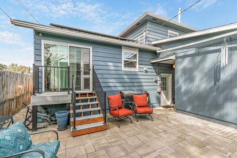 Tiny photo for 923 Jasper Street, Medford, OR 97501 (MLS # 220219454)