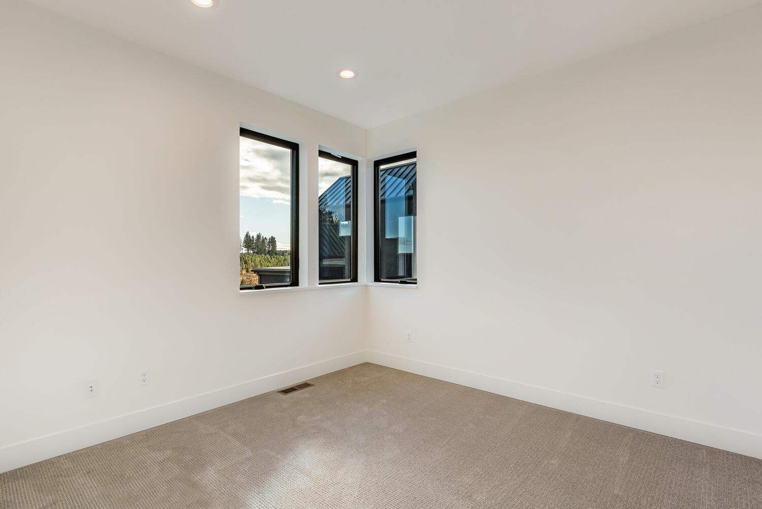 Discovery West Phase 5 - Residential