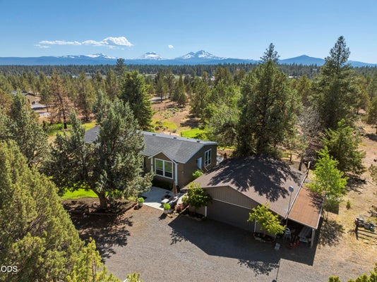 69592 LAKE DR, SISTERS, OR 97759 - Image a7de106f1069057bd3fbe665c2469d1d/4061913382