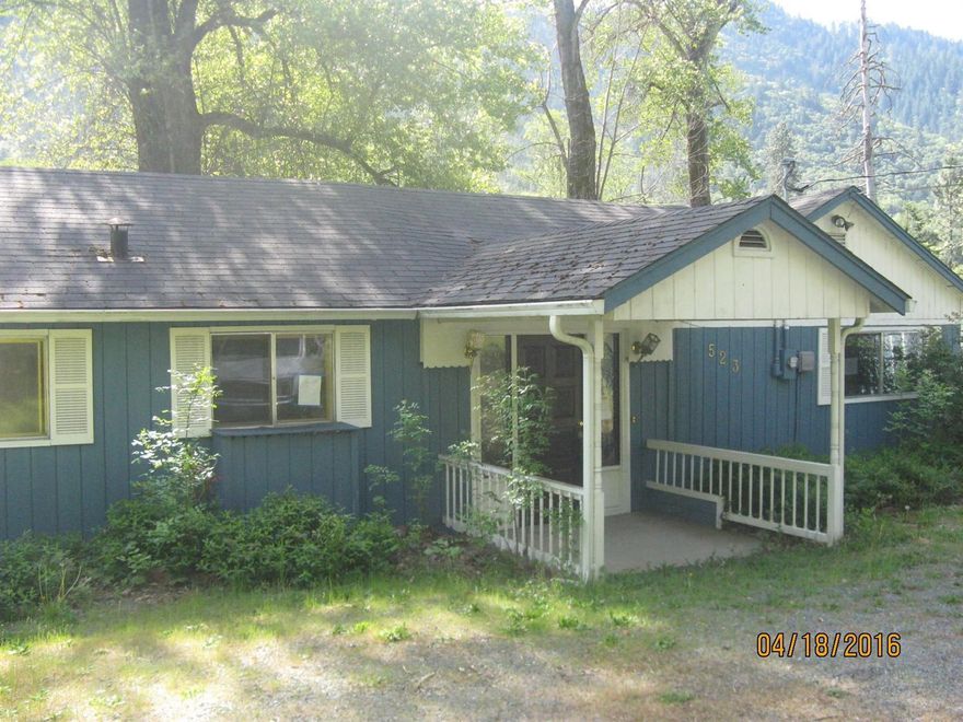 Beautiful river front location! .57 acre lot with an older 2bd/2ba home with a detached 1 car garage/shop. New comp roof, new well pump, large decking for amazing river views! Home needs some TLC but a great opportunity awaits you. Note home is not currently in financeable condition.