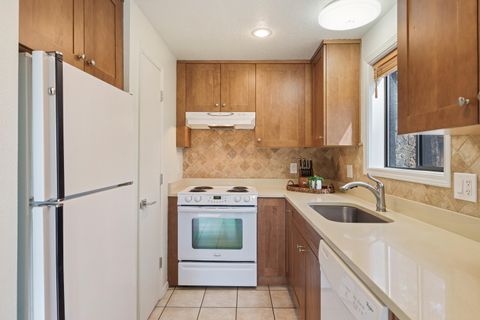 Tiny photo for 18075 Juniper Lane #13, Sunriver, OR 97707 (MLS # 220215562)