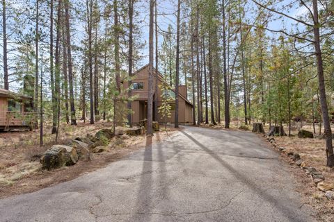 Tiny photo for 18075 Juniper Lane #13, Sunriver, OR 97707 (MLS # 220215562)