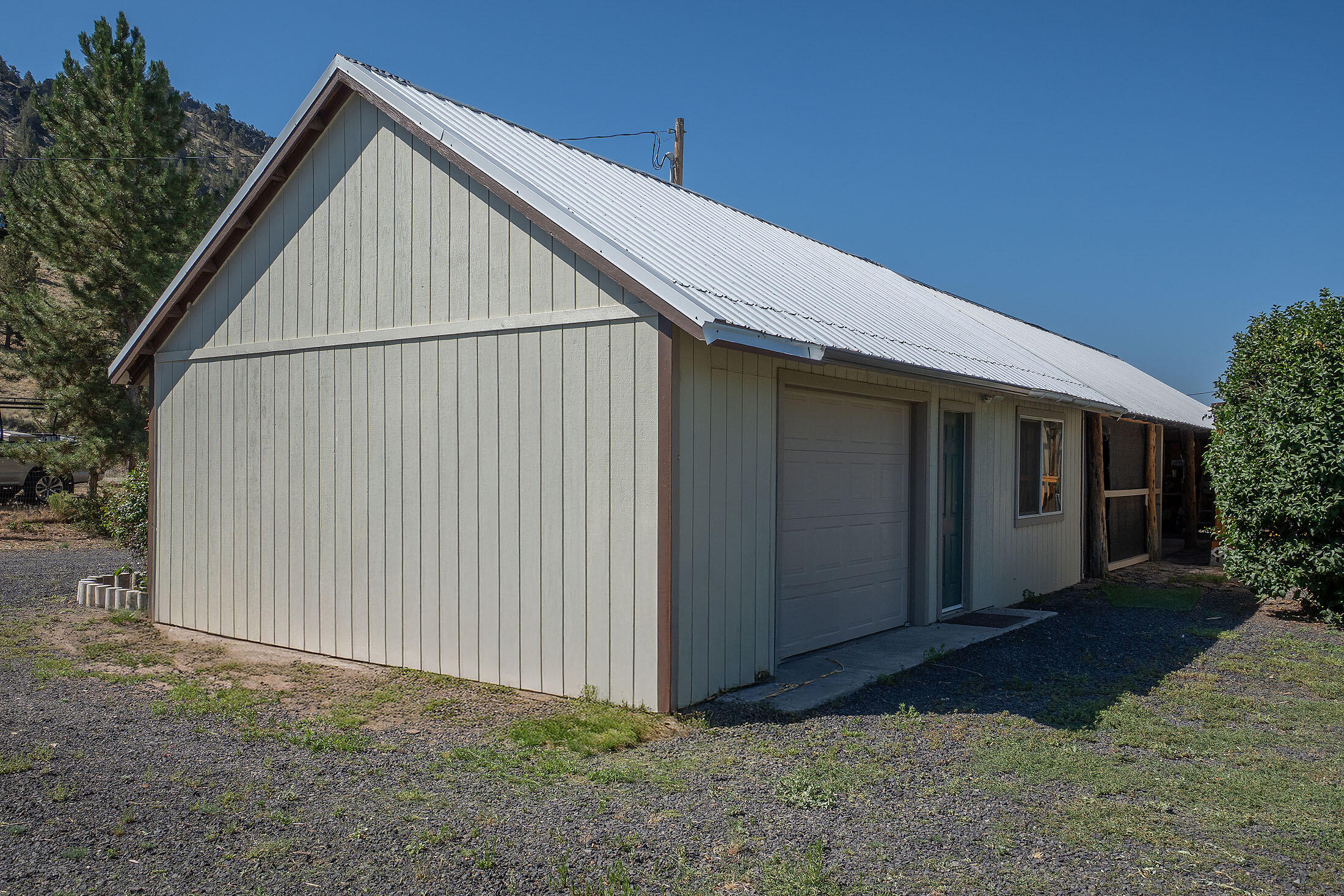 Juniper Hills - Residential