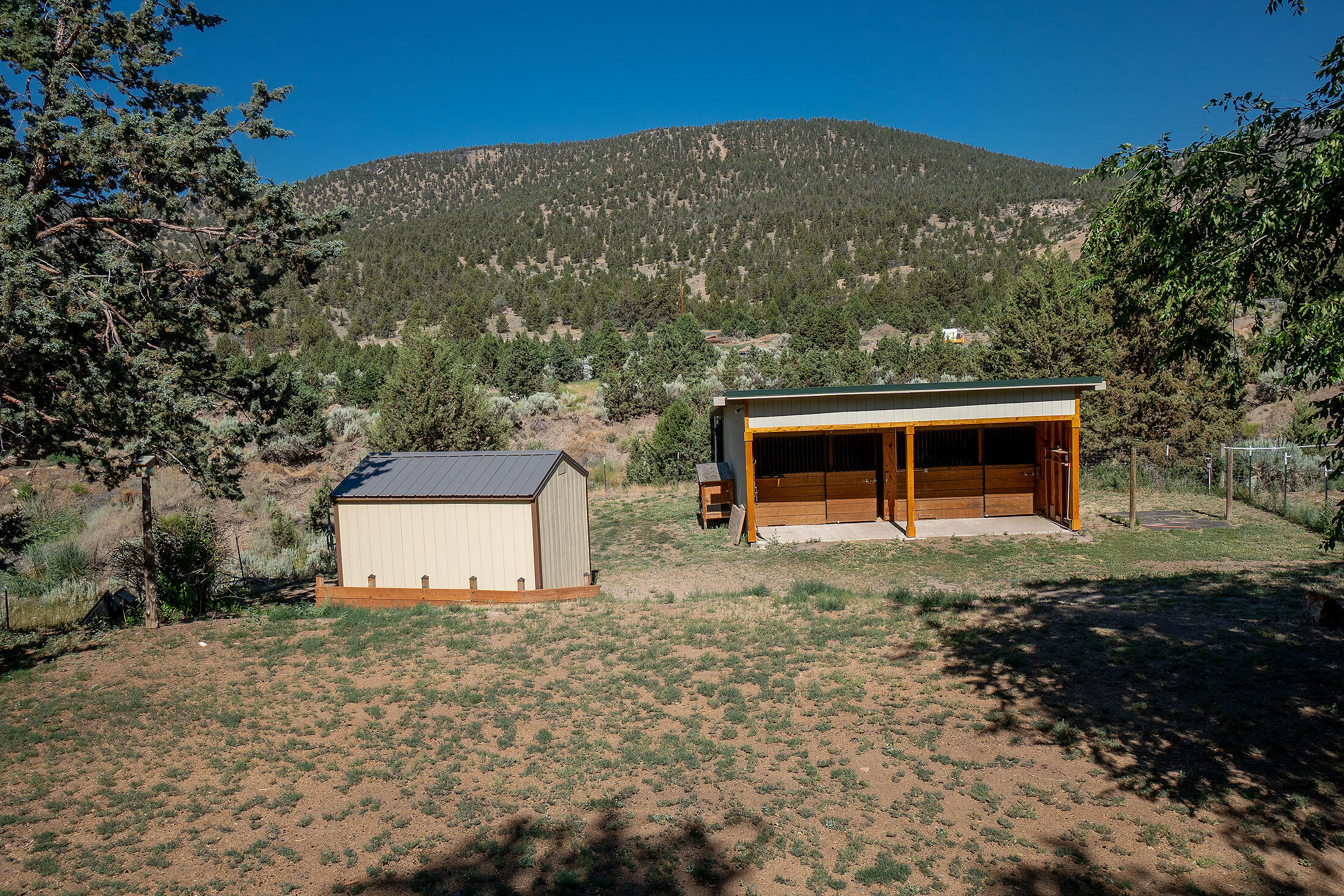 Juniper Hills - Residential