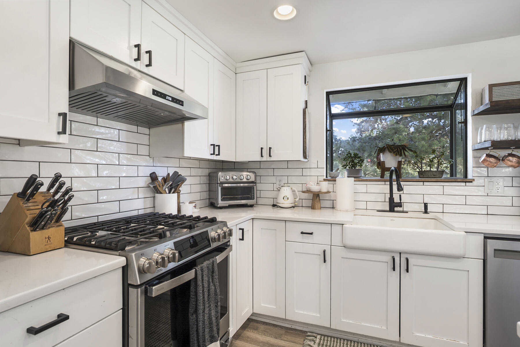 Glacier View - Residential