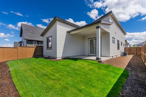 Tiny photo for 61127 NE Cobalt Street, Bend, OR 97701 (MLS # 220211211)