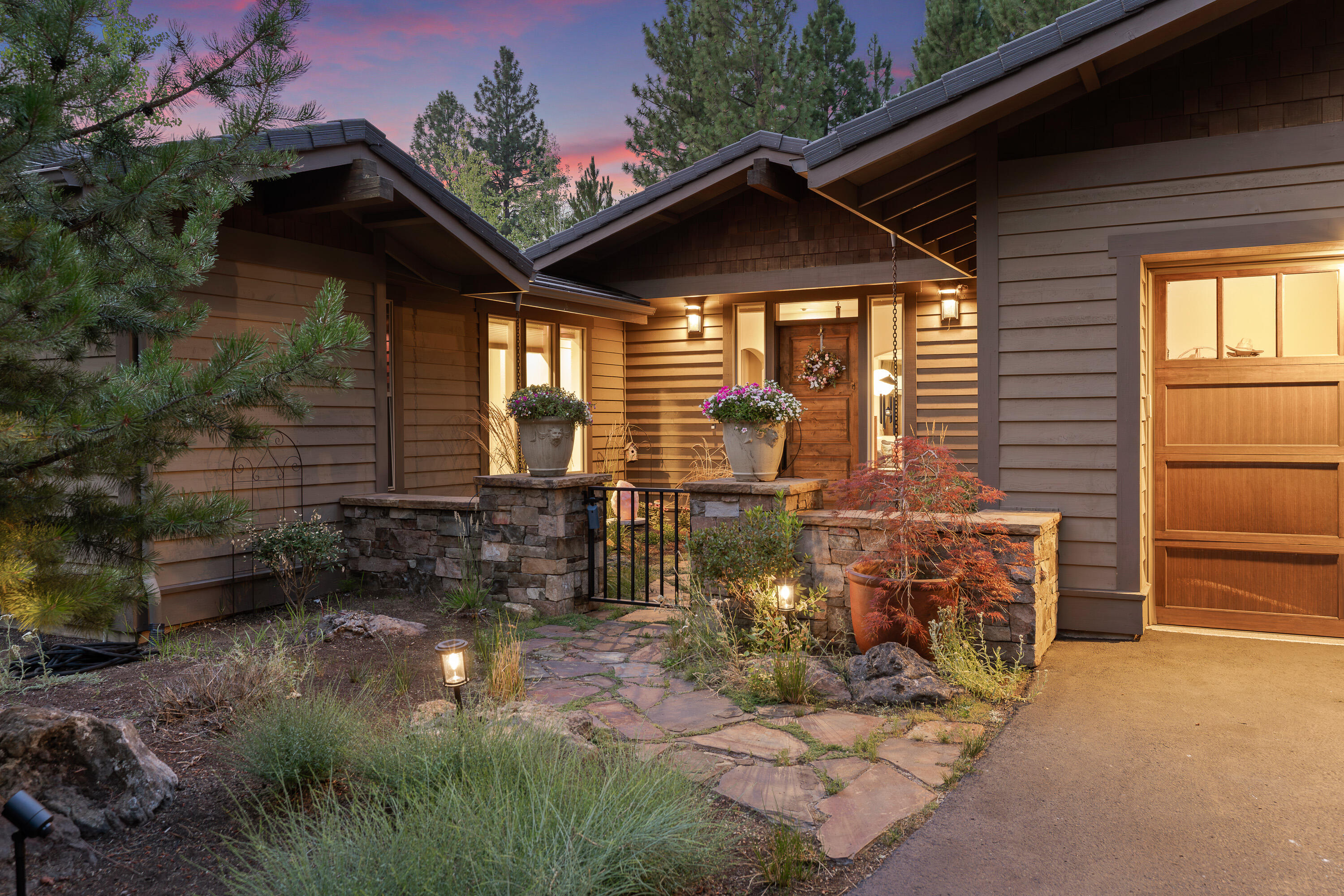 Broken Top - Residential