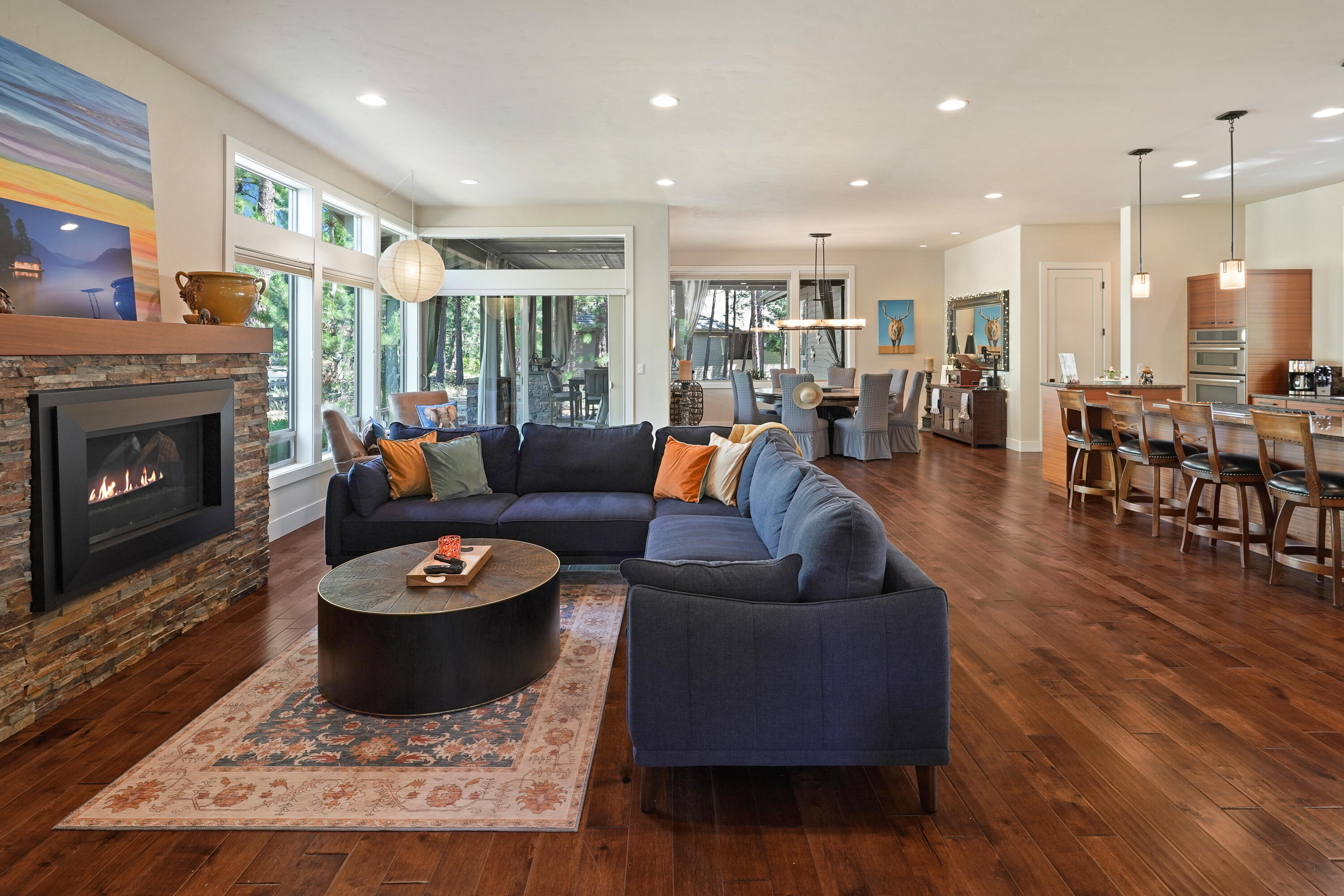 Broken Top - Residential