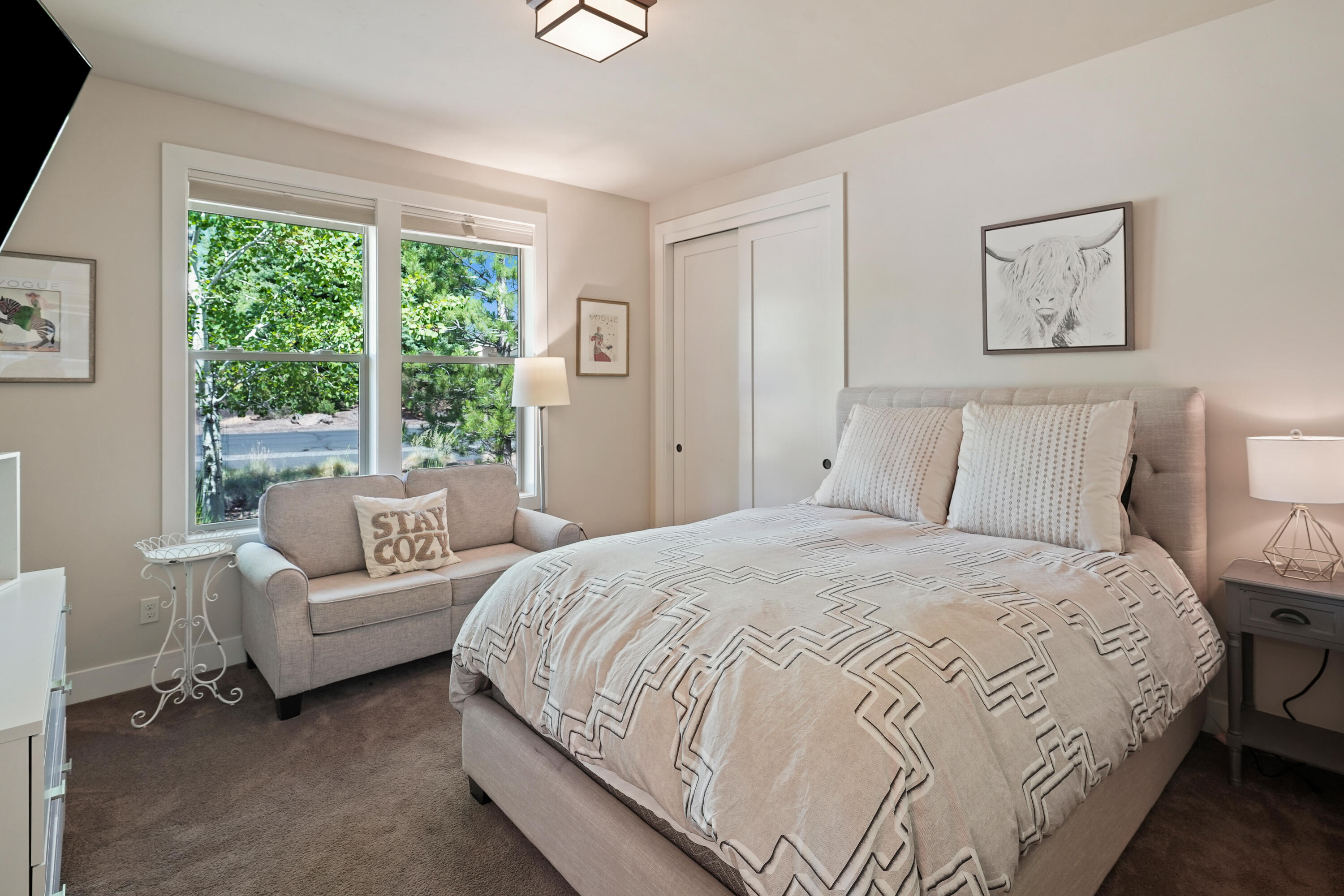 Broken Top - Residential