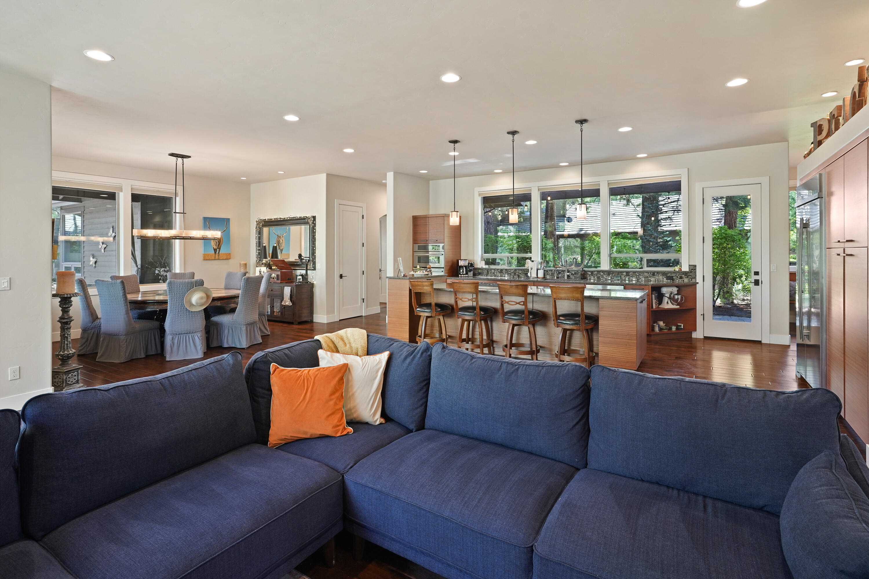 Broken Top - Residential