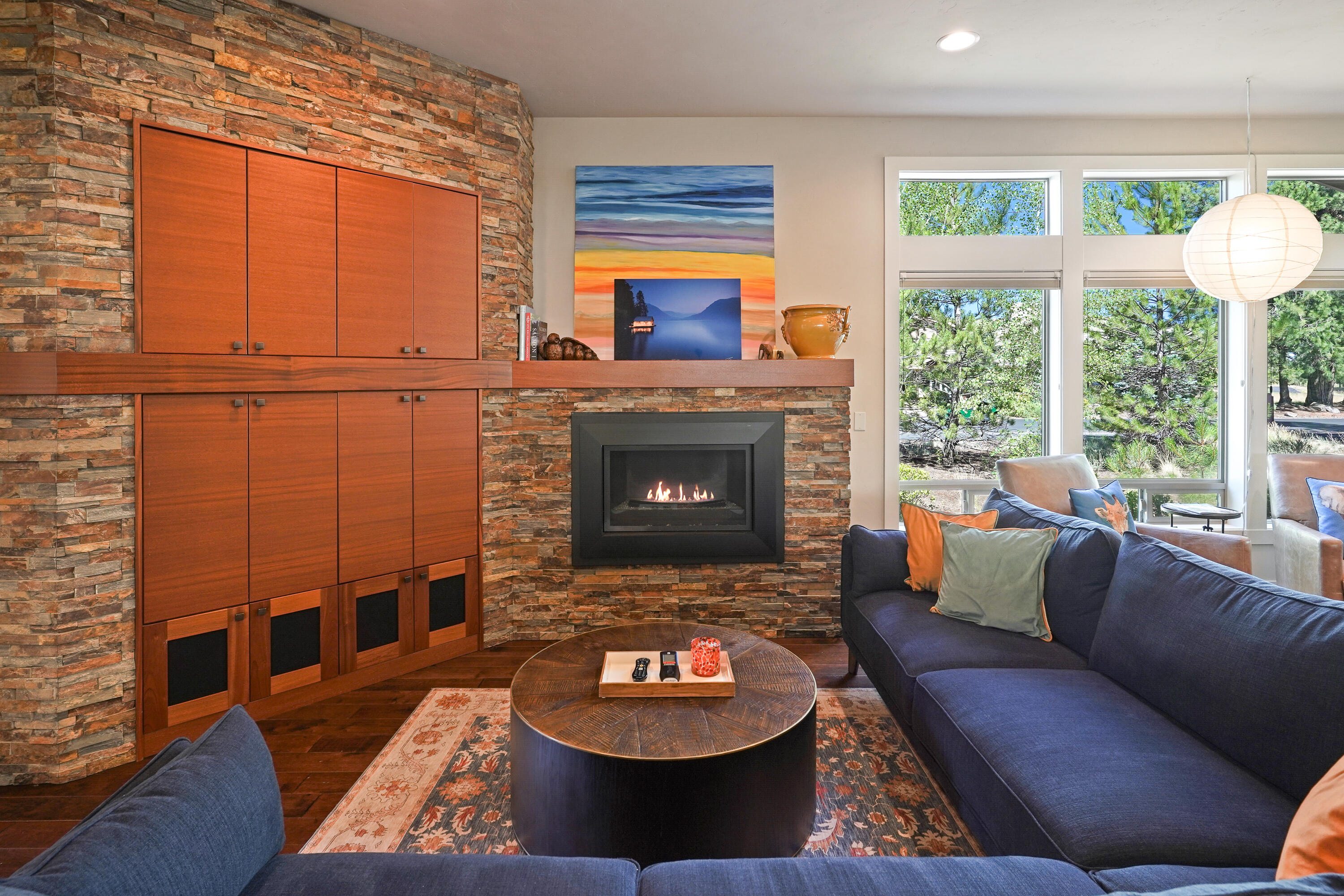 Broken Top - Residential