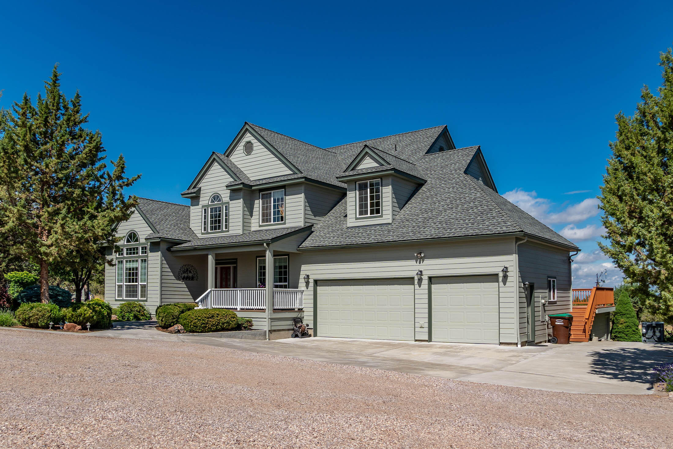 Mtn View Estate - Residential