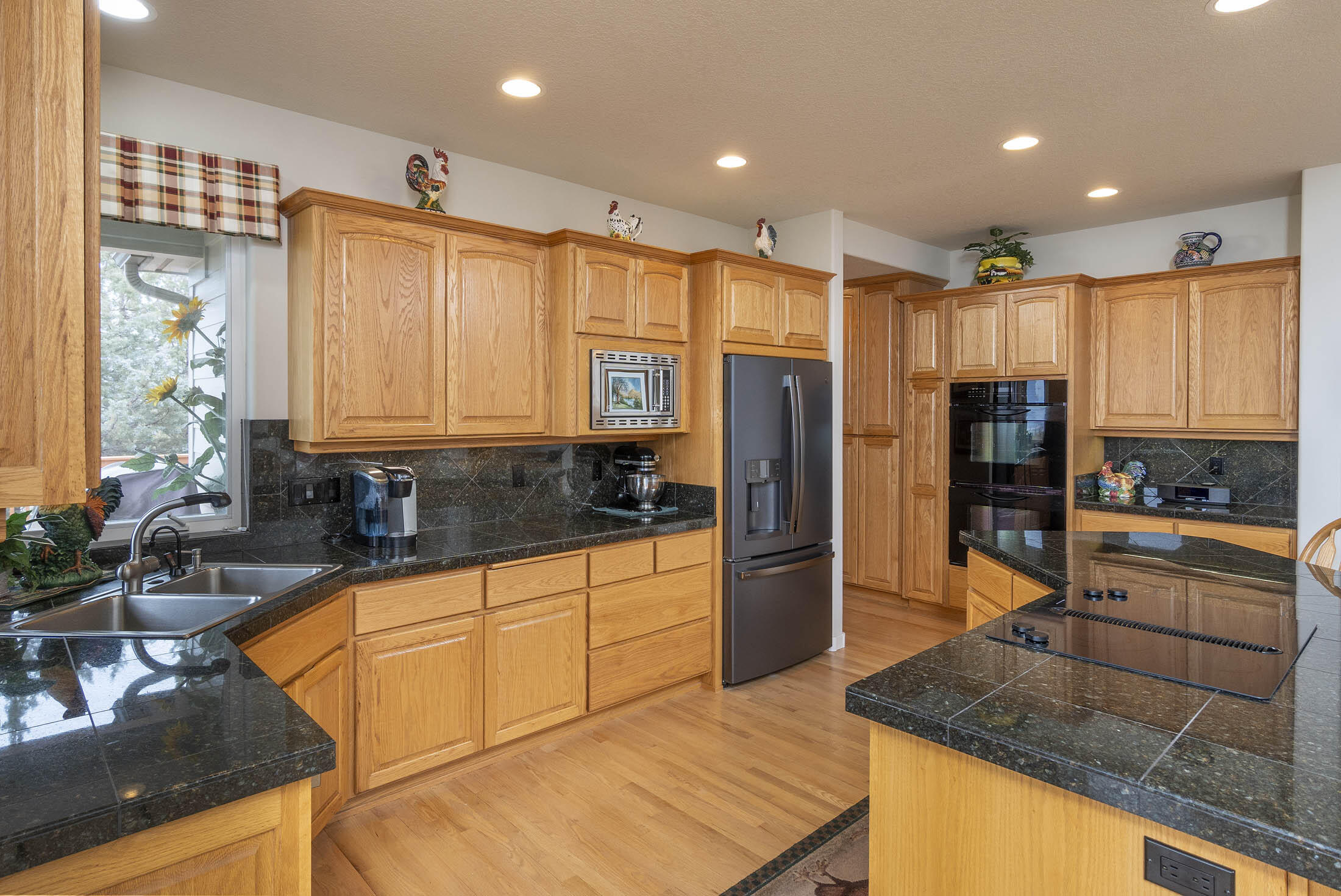 Mtn View Estate - Residential