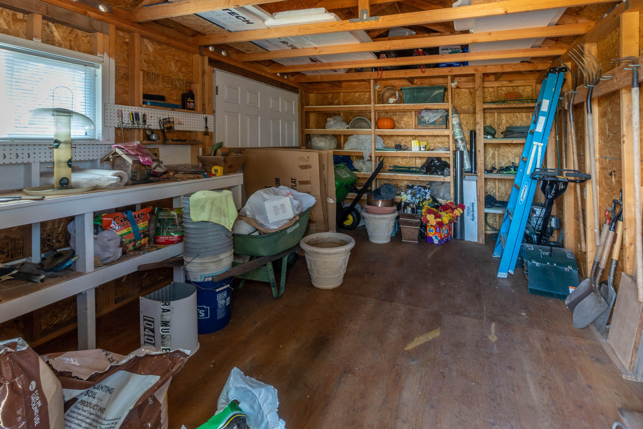 Mtn View Estate - Residential