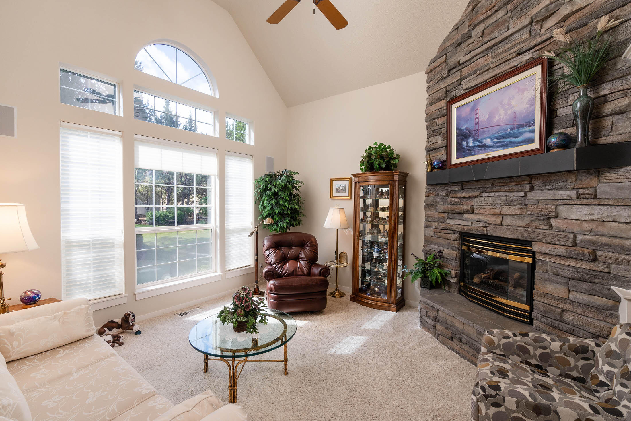 Mtn View Estate - Residential