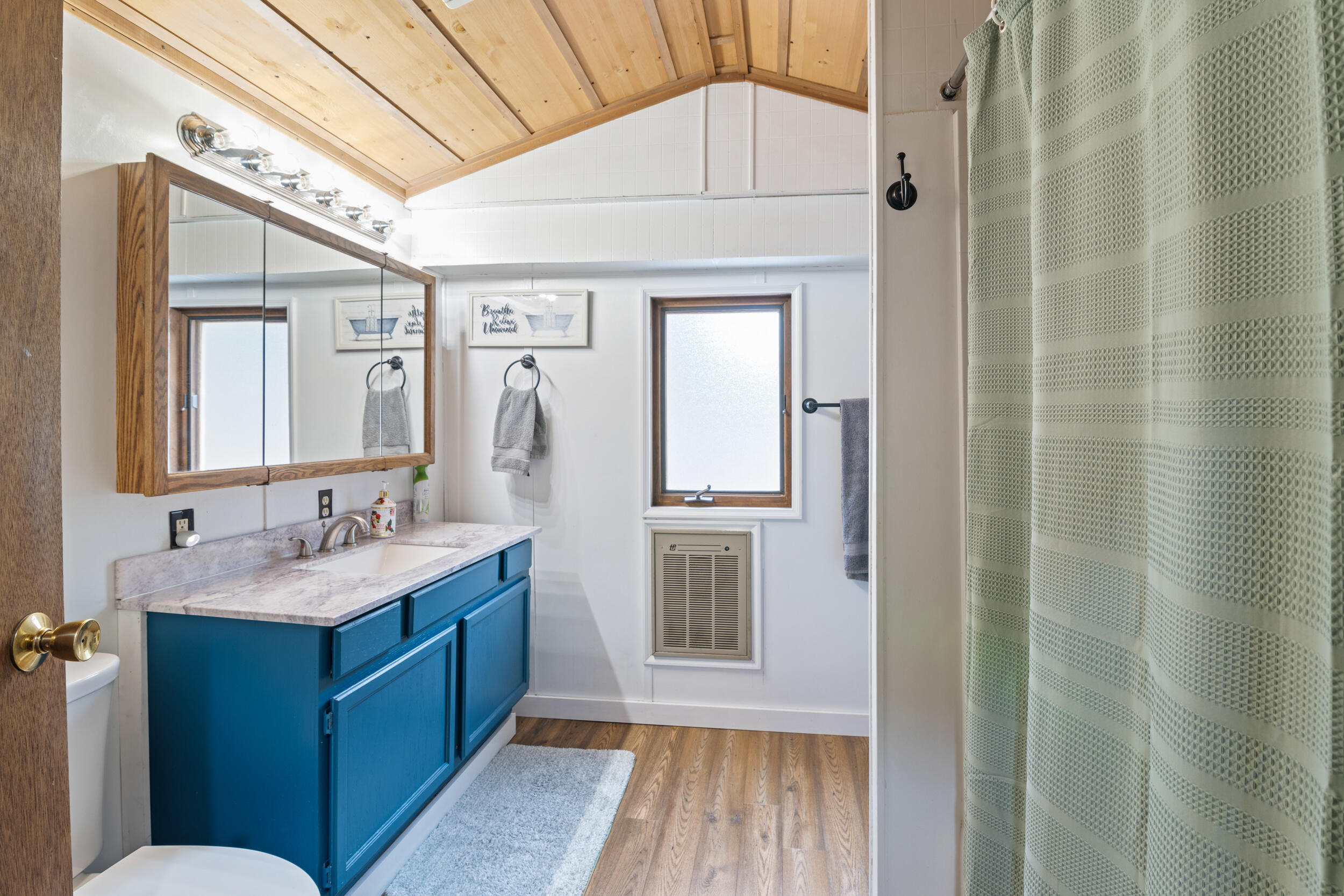 La Pine, Oregon 97739, United States, 3 Bedrooms Bedrooms, ,2 BathroomsBathrooms,Residential,Active,10673