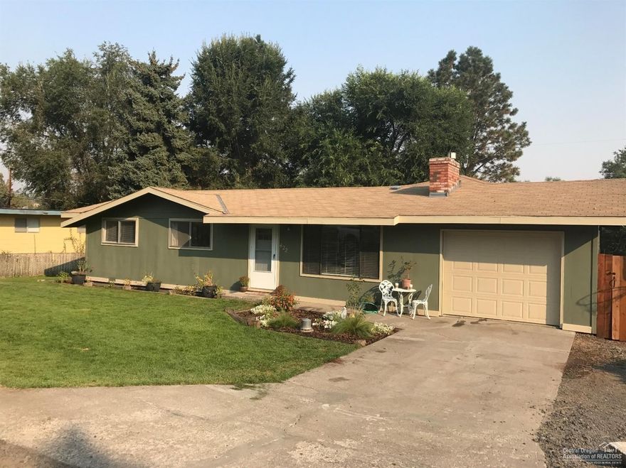 A lot of open space in this move in ready home. Spacious family room with a ton of potential. Well maintained private large back yard with a drive through access gate. Established quiet neighborhood. Kitchen and bathrooms have been updated.